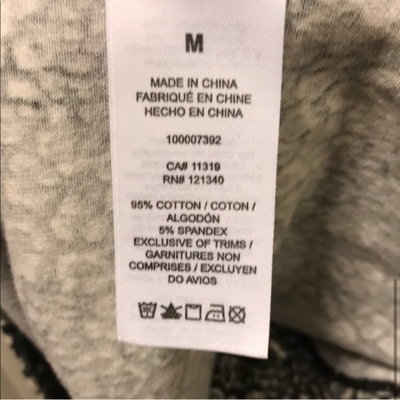 Size Medium Animal print dress - Picture 5 of 7